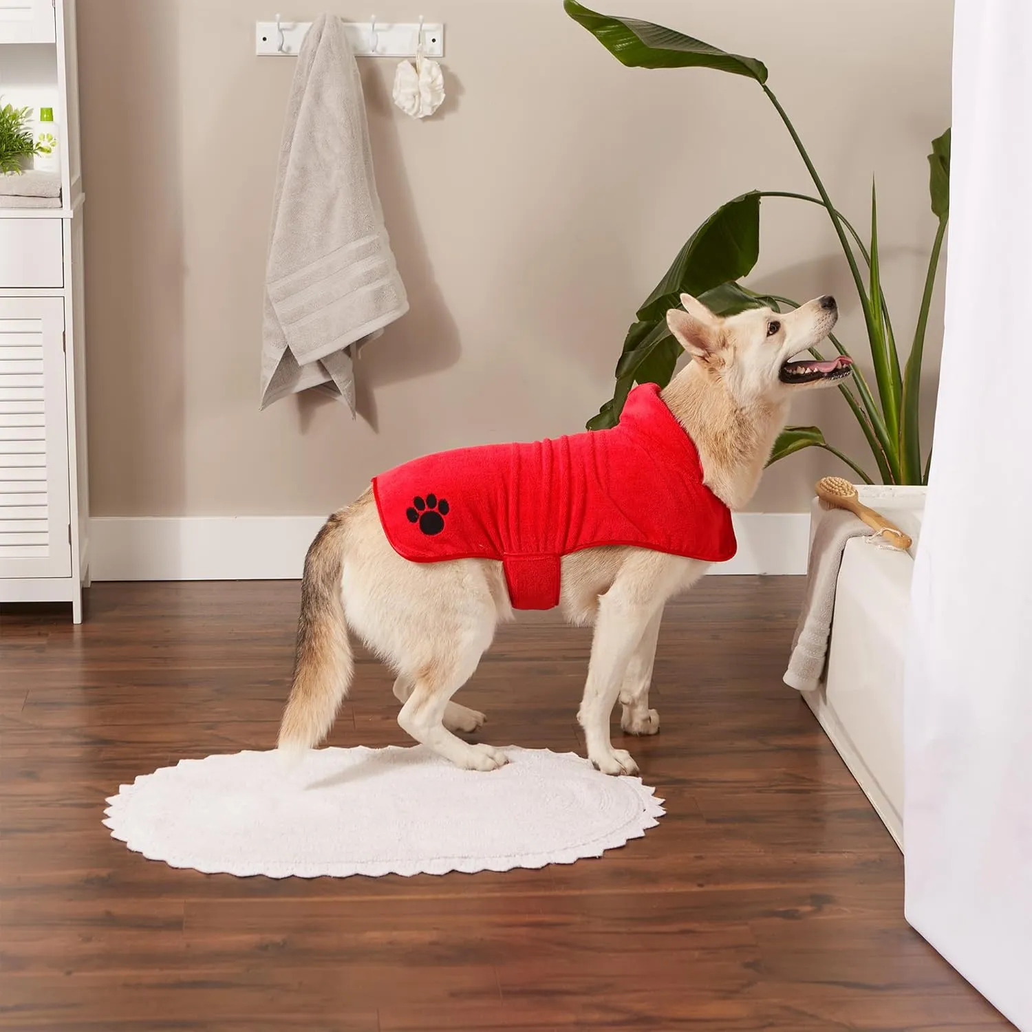 Bone Dry Pet Robe Collection Embroidered Absorbent Microfiber Bath Robe with Adjustable Closure, for Dogs & Cats, Large, Red