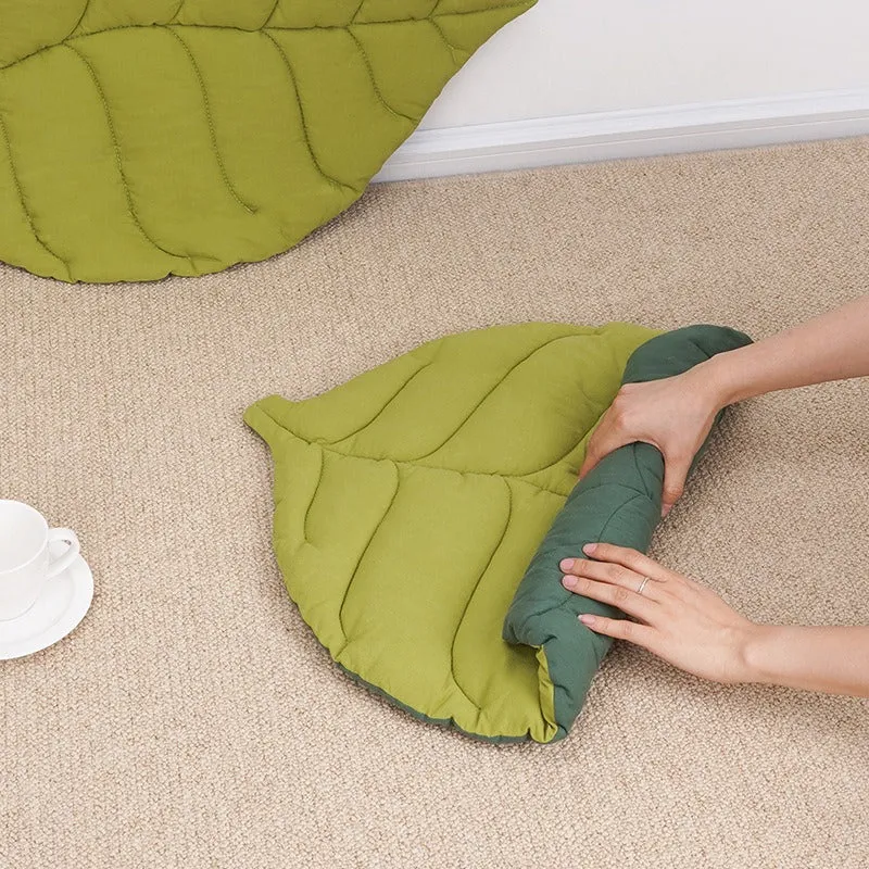 Leaf Shape Cat Sleeping Bed