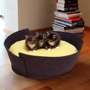 Luxury Lido Felt Cat Bed