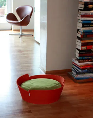Luxury Lido Felt Cat Bed