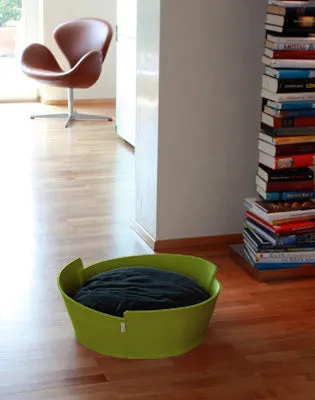 Luxury Lido Felt Cat Bed