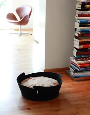 Luxury Lido Felt Cat Bed